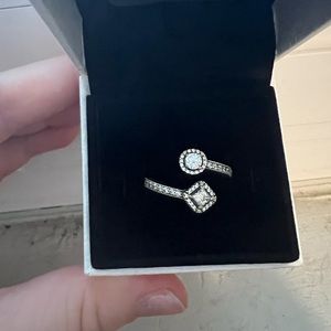 Abstract Elegance Bling Ring Pandora